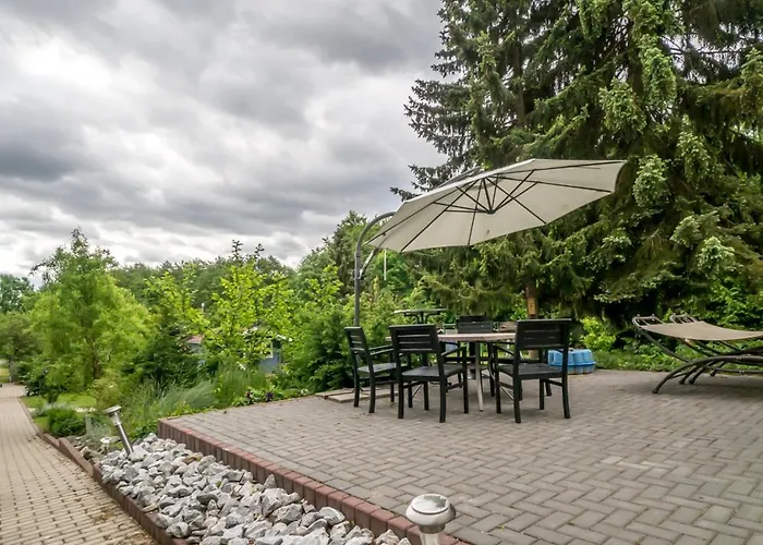 Naturferienhaus Mit Schlossblick In Prázdninový dům